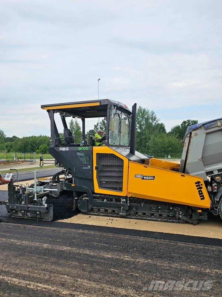 ABG 6820 Pavatoare asfalt