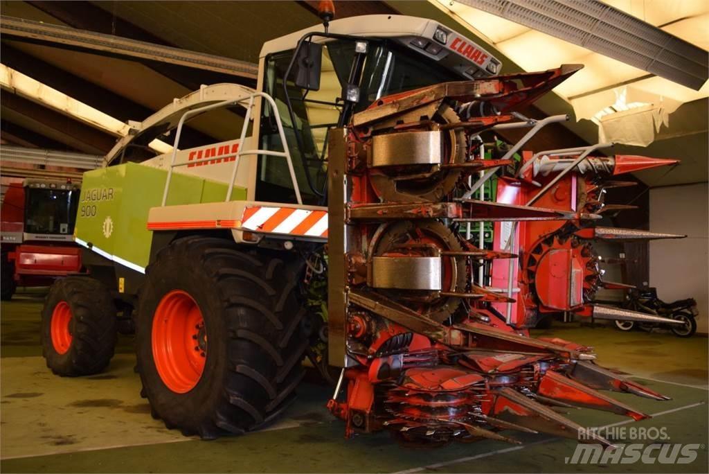 CLAAS Jaguar 900 Forajere cu autopropulsare