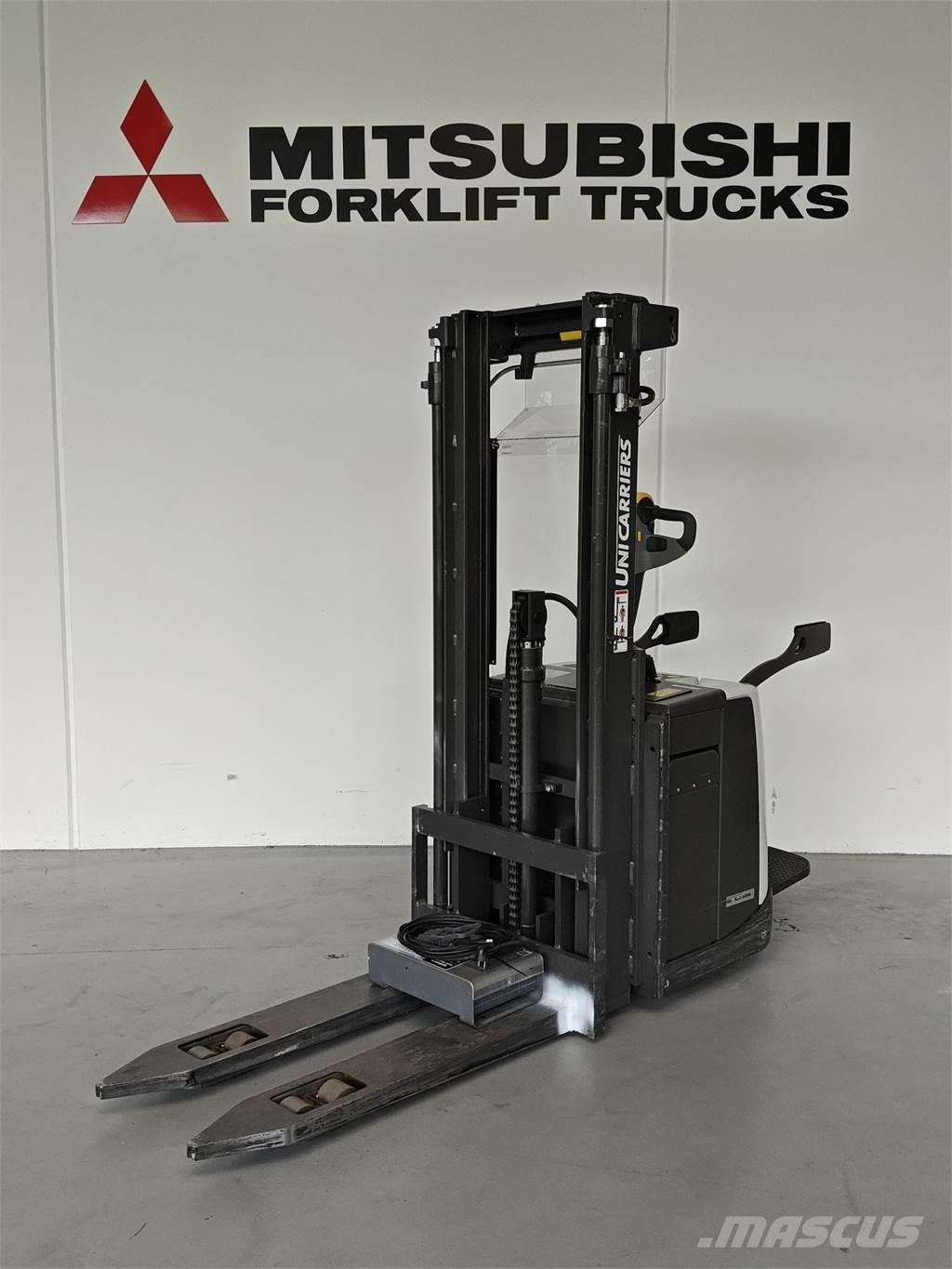 Atlet PSP160 Transpaleti autopropulsanti