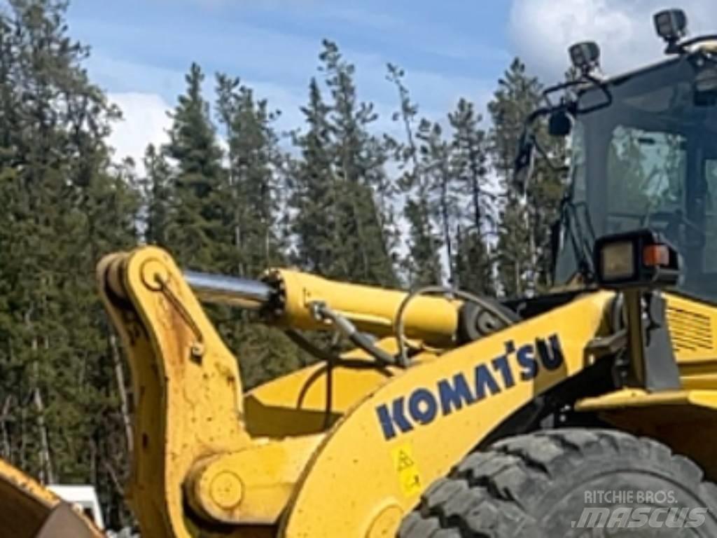 Komatsu WA 500-7 Incarcator pe pneuri