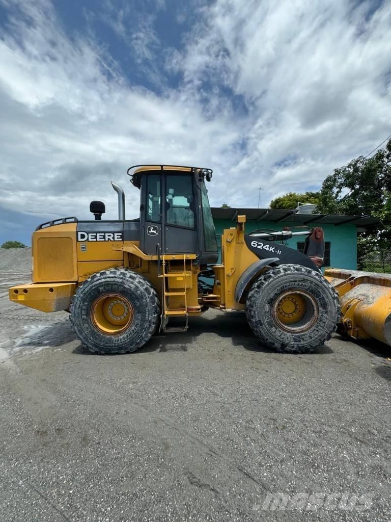 John Deere 624k-II Incarcator pe pneuri