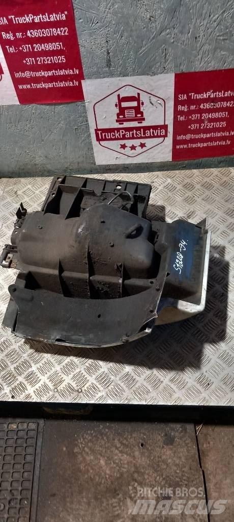Scania 94 D.  1324599 Cabine si interior
