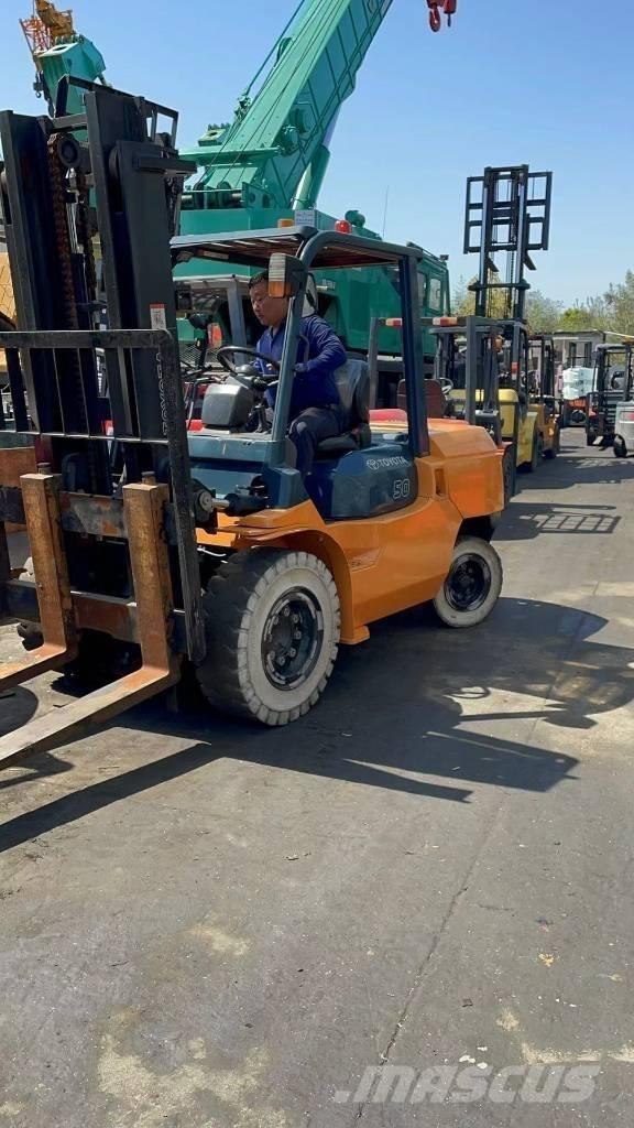 Toyota 5 ton Stivuitor diesel
