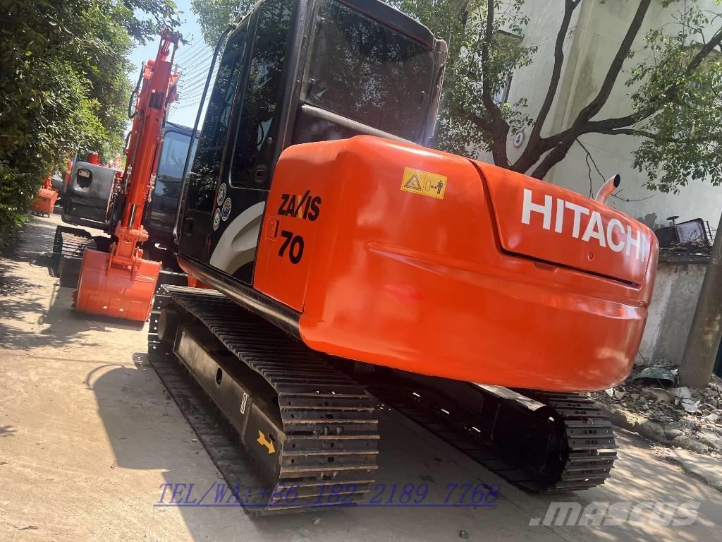 Hitachi ZX70 Excavatoare 7t - 12t