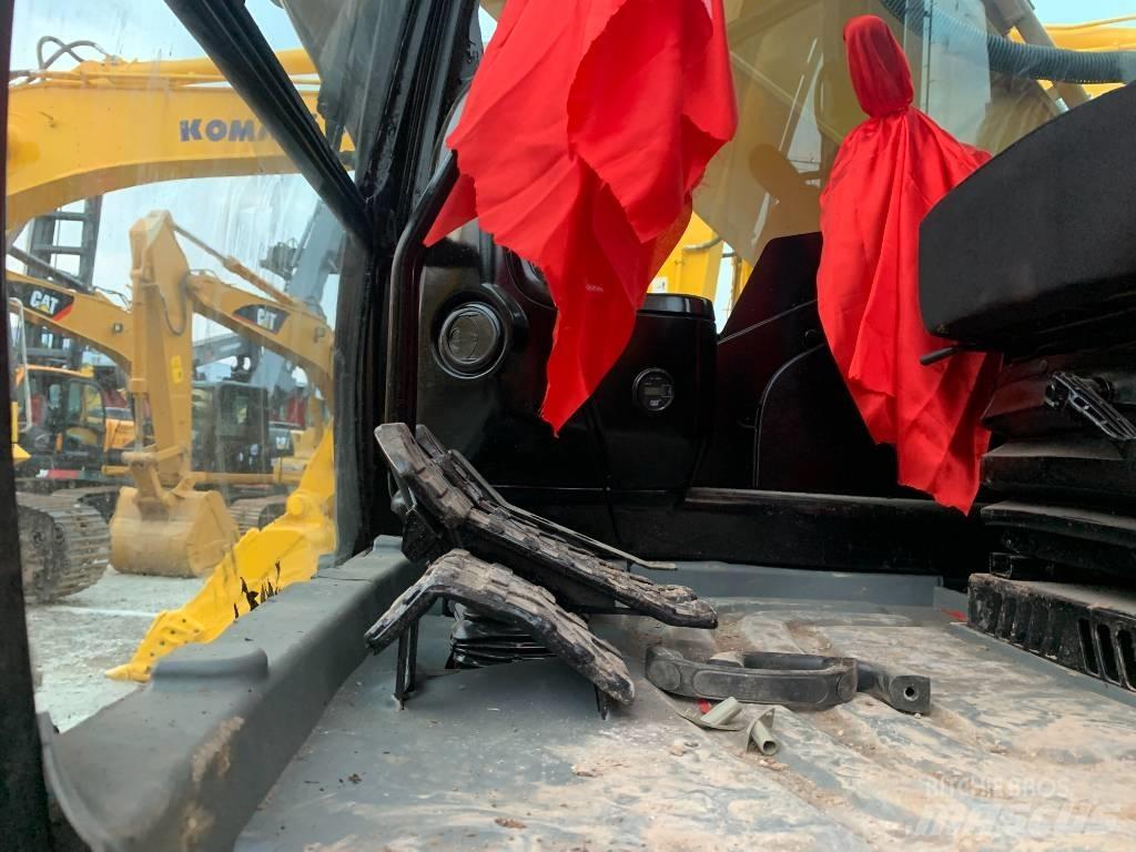 CAT 325 D Excavatoare pe șenile
