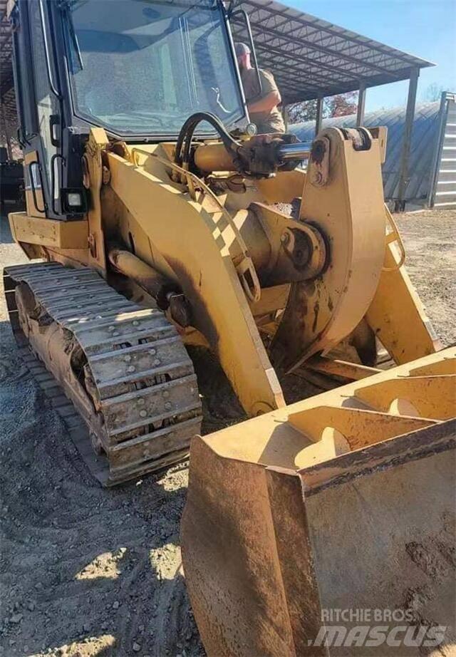 CAT 953C Incarcator pe pneuri