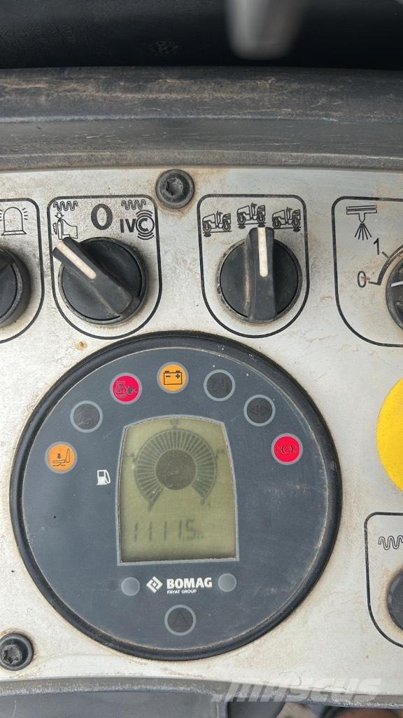Bomag BW 120 AD-5 Cilindri compactori dubli