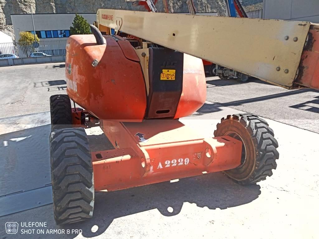 JLG 600 AJ Nacele cu brat articulat