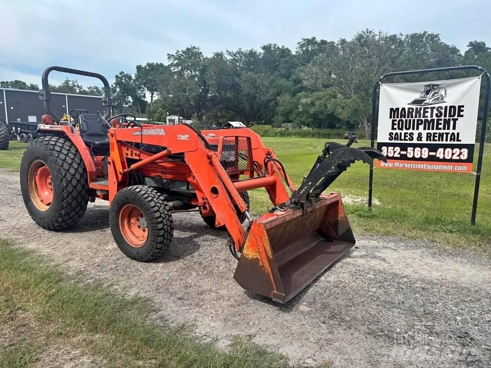 Kubota 3710 Tractoare