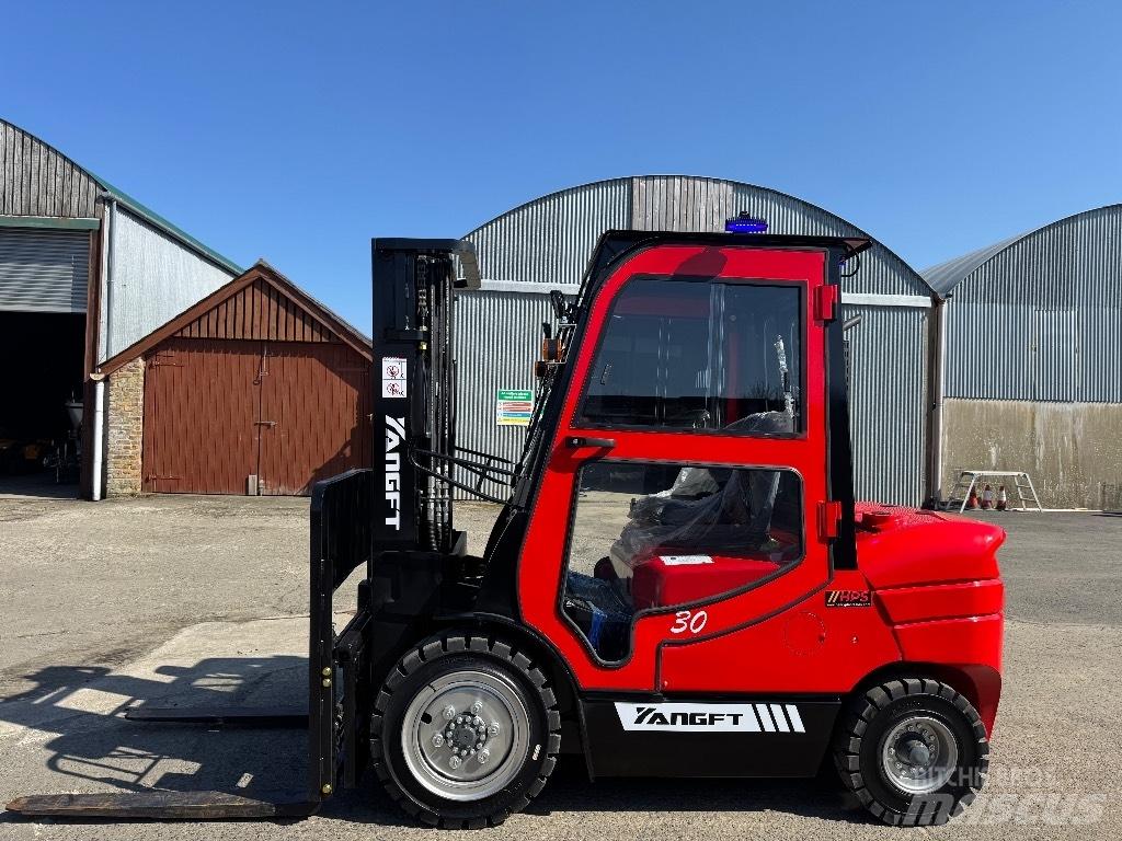 YangFT CPCD30 Stivuitor diesel