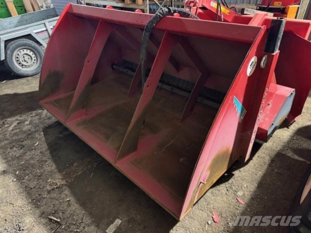 Igland DS 1400 Dispersare nisip si sare