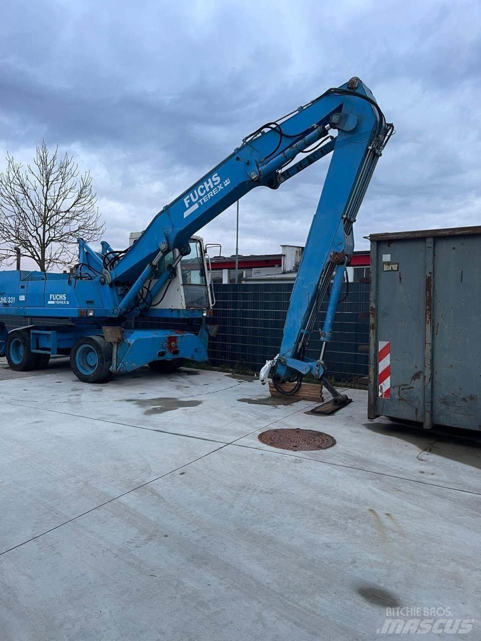 Fuchs MHL 331 Excavatoare cu roti