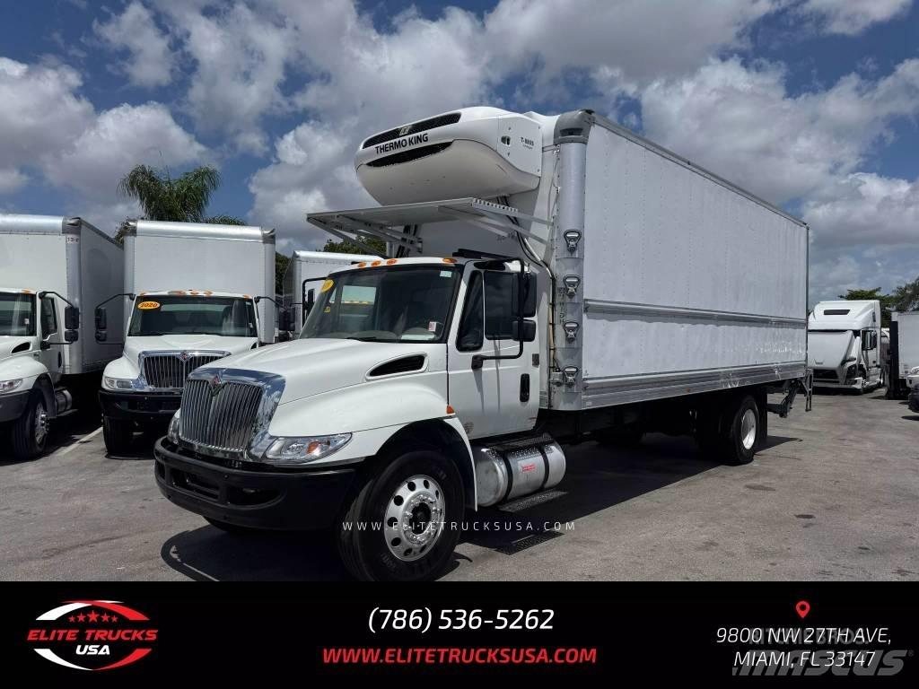 International 4300 Camion cu control de temperatura