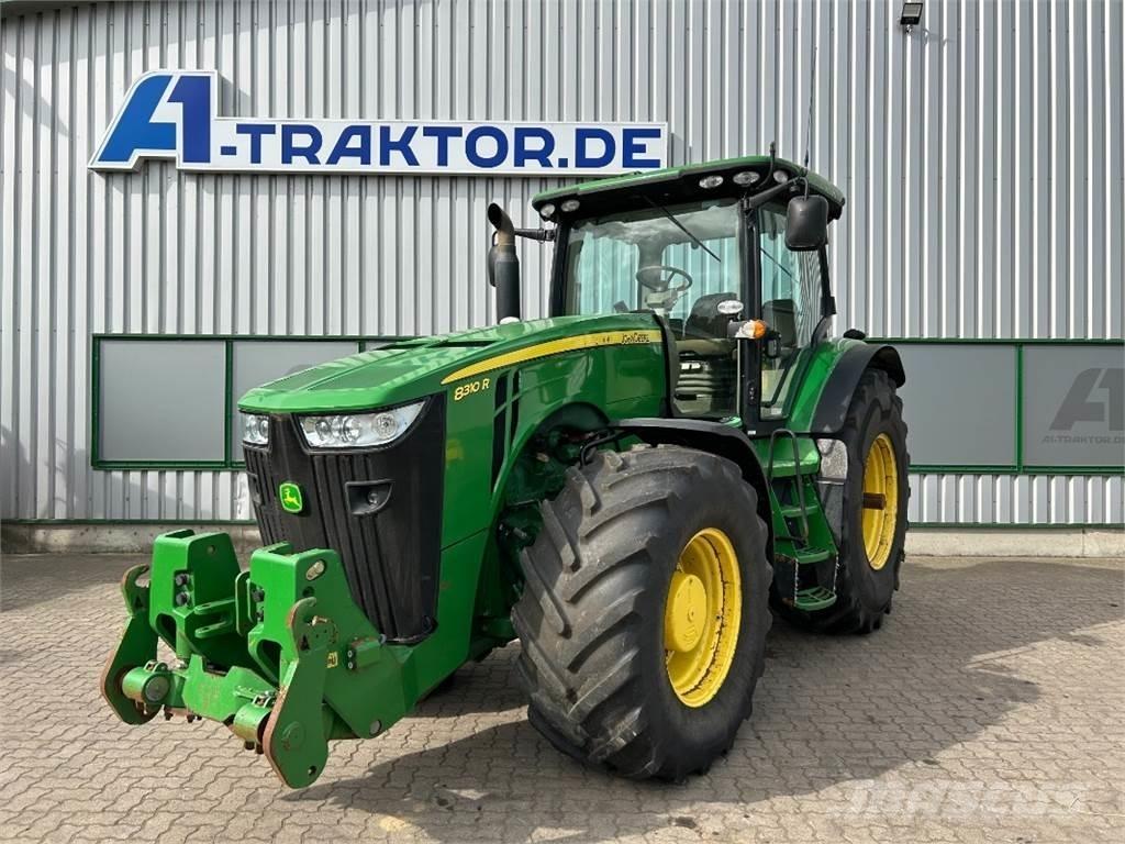 John Deere 8310R Tractoare