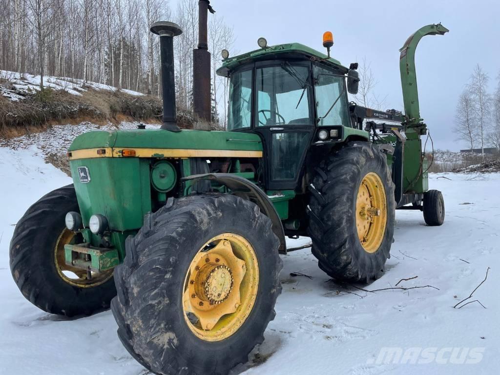 John Deere 4240 S Tractoare