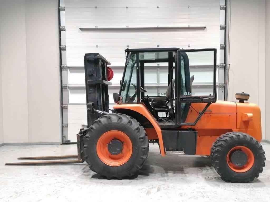 JCB 940 Masini de teren dificil