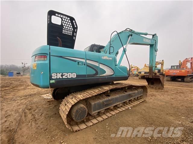Kobelco SK 200 Excavatoare pe șenile
