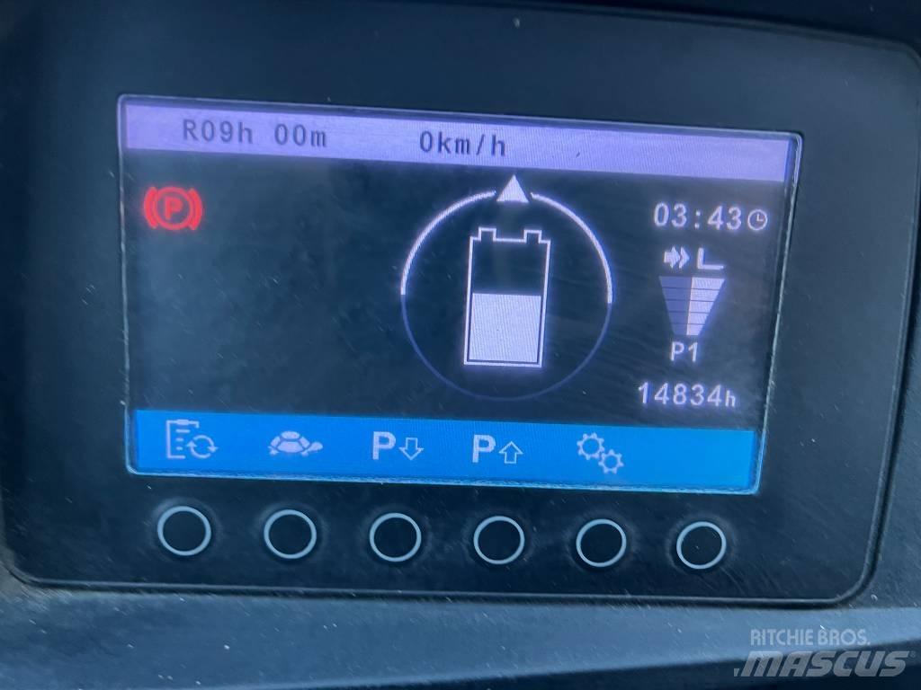 Mitsubishi FB45 Stivuitor electric