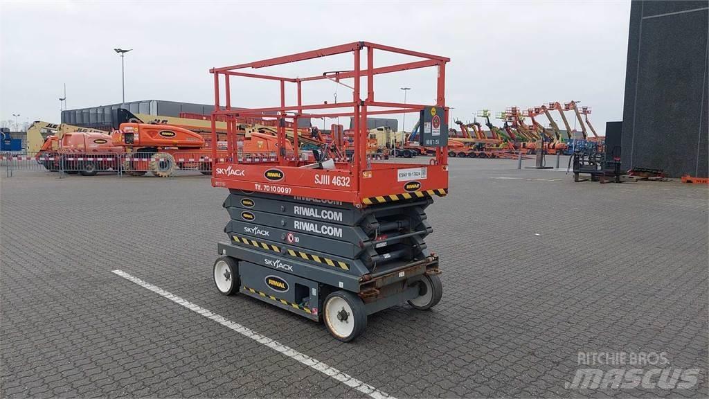 SkyJack SJIII4632 Platforme foarfeca