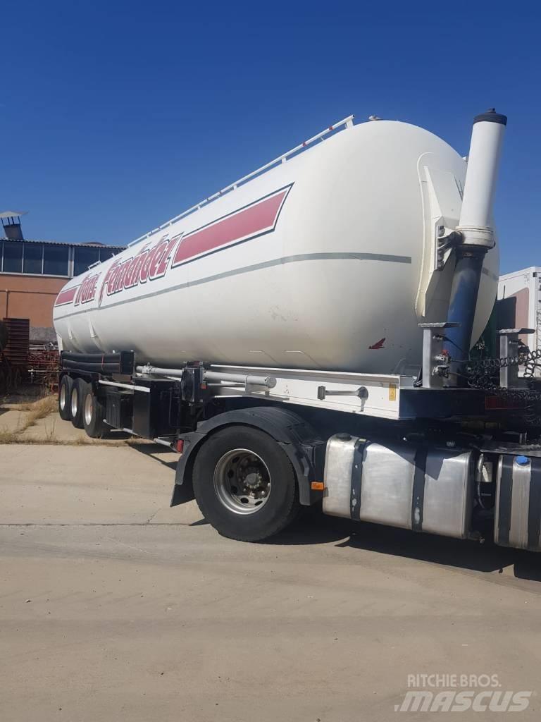 Fruehauf BENALU TC34 Cisterna semi-remorci