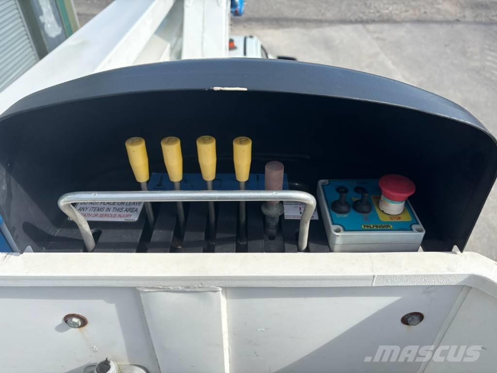 Palfinger P130A Platforme aeriene montate pe camion