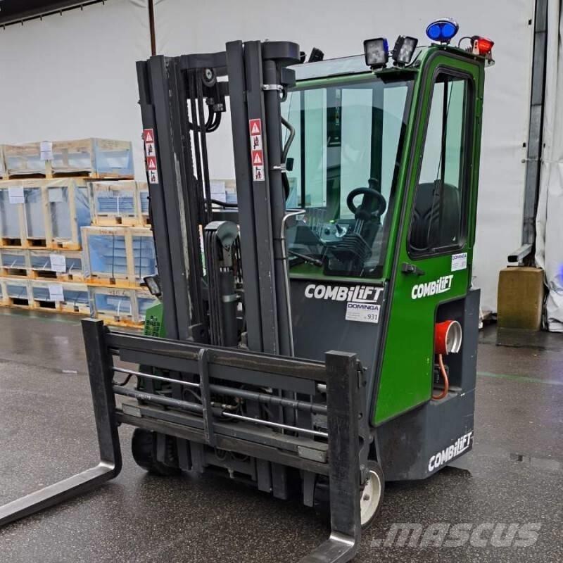 Combilift CB 2500 Stivuitoare cu patru brate