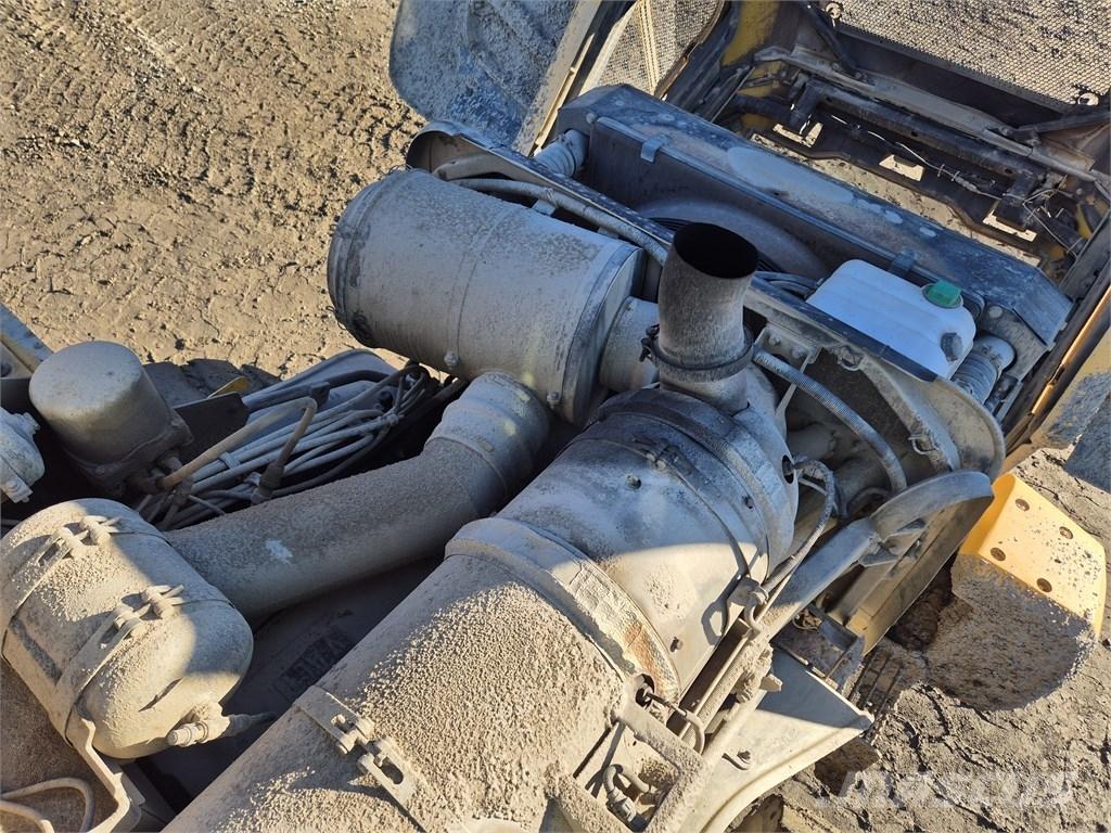 Volvo L 180 G Incarcator pe pneuri