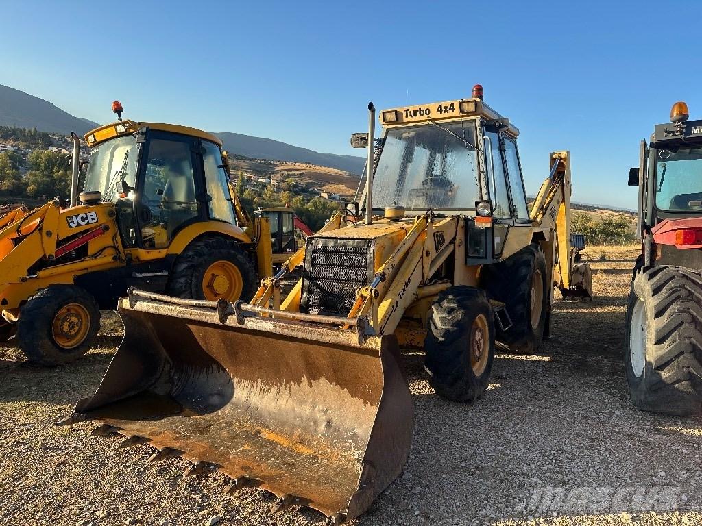 JCB 3 D Buldoexcavatoare