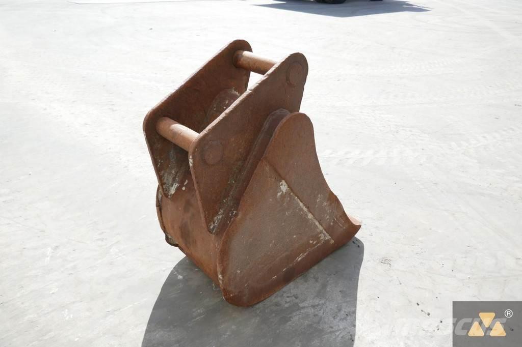 CAT 320 Bucket Pistoane