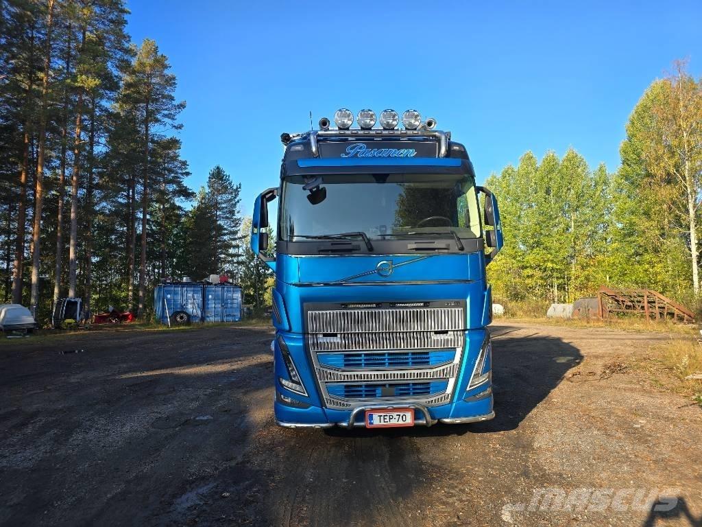 Volvo FH 16 750 Camion pentru lemne