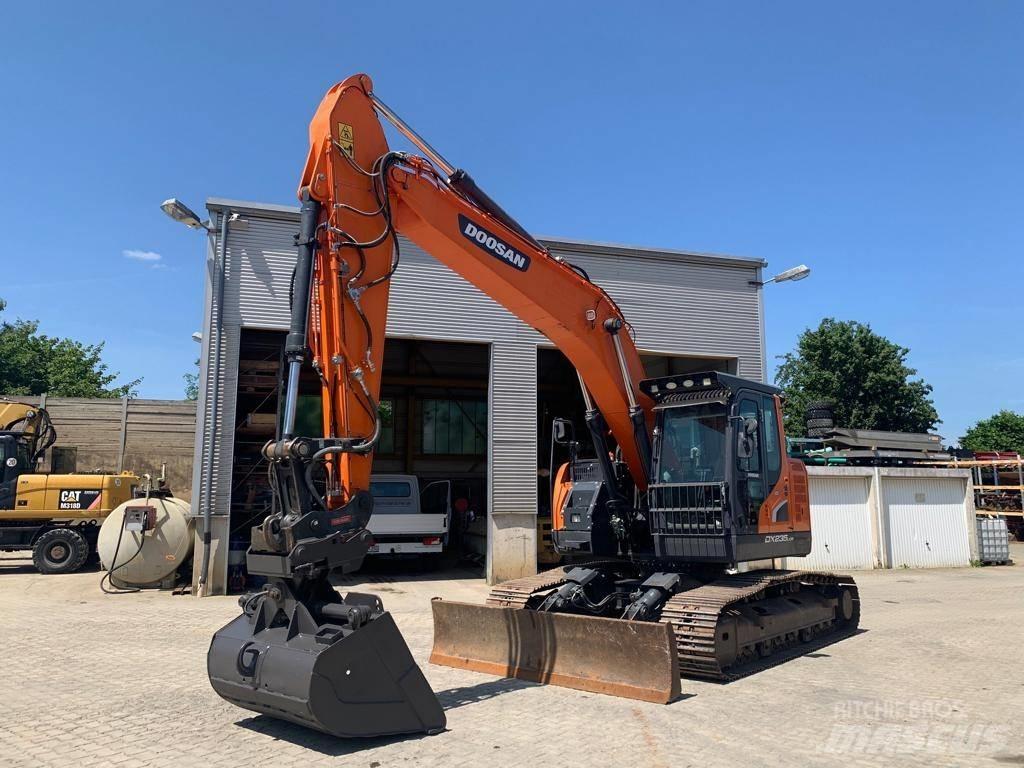 Doosan DX 235 LCR-5 Excavatoare pe șenile
