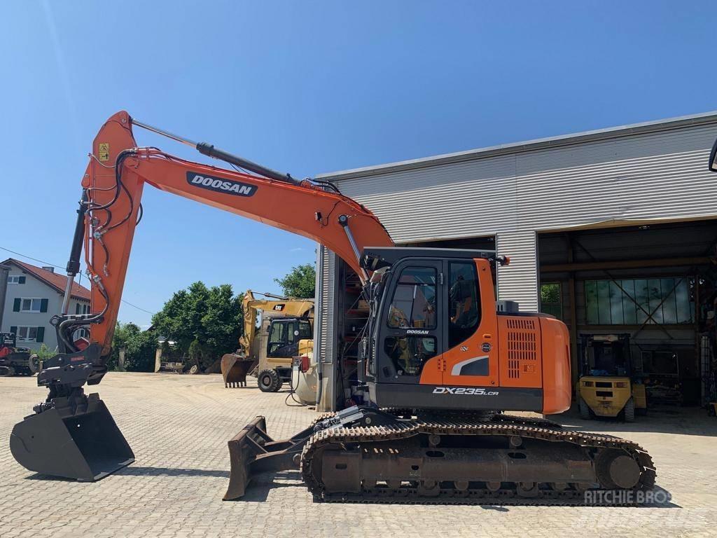 Doosan DX 235 LCR-5 Excavatoare pe șenile
