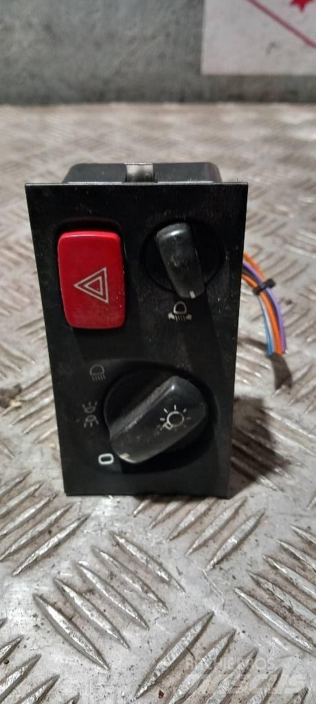 Scania R 440   1900316 Cabine si interior
