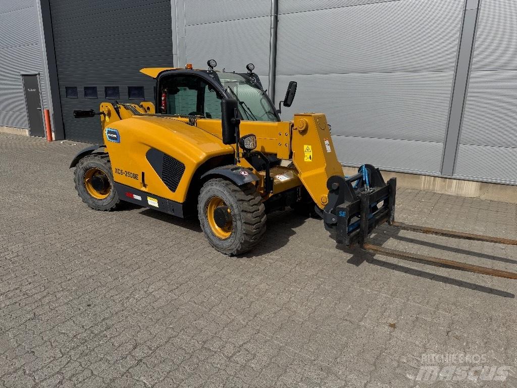 XCMG XC 6-2506 E Stivuitoare telescopice