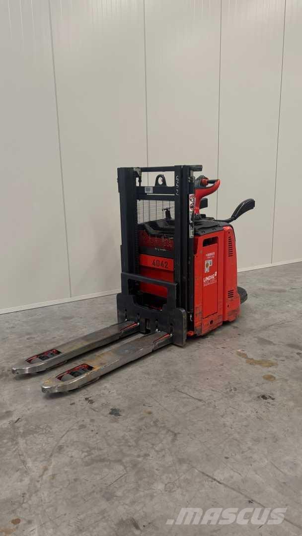 Linde D12AP Transpaleti autopropulsanti