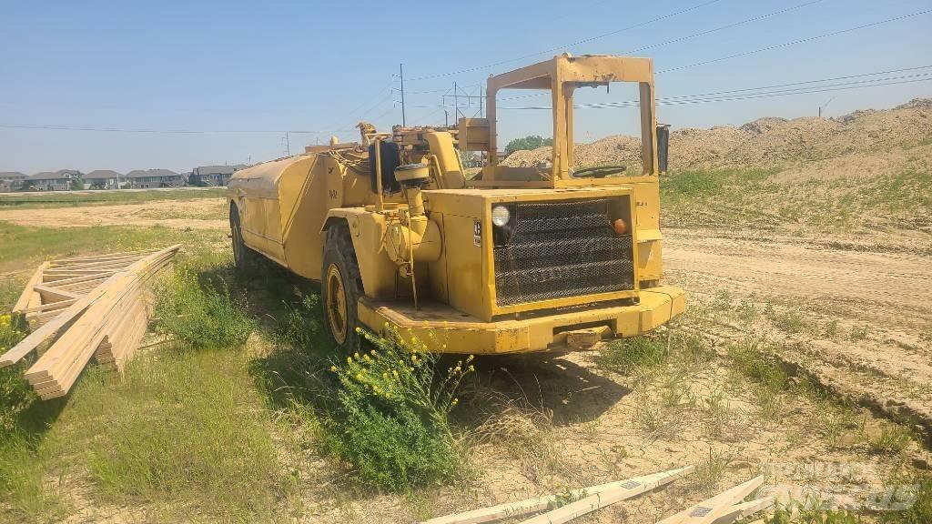 CAT 613 B Cisterne