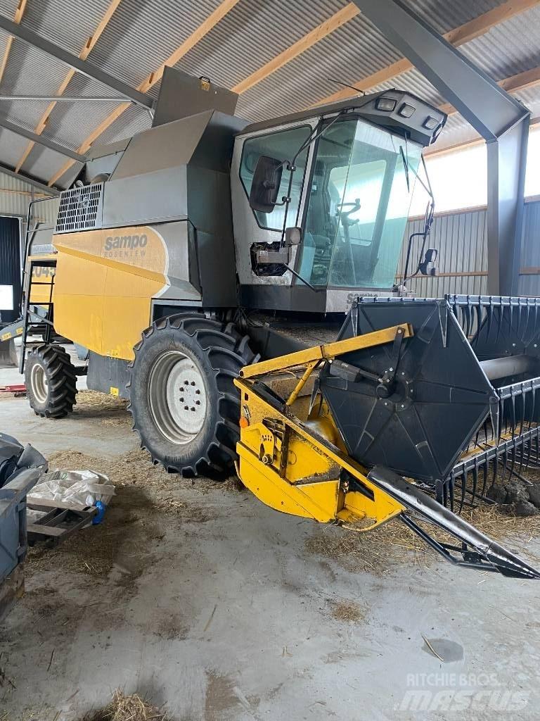 Sampo 2045 Tornado Combine de secerat