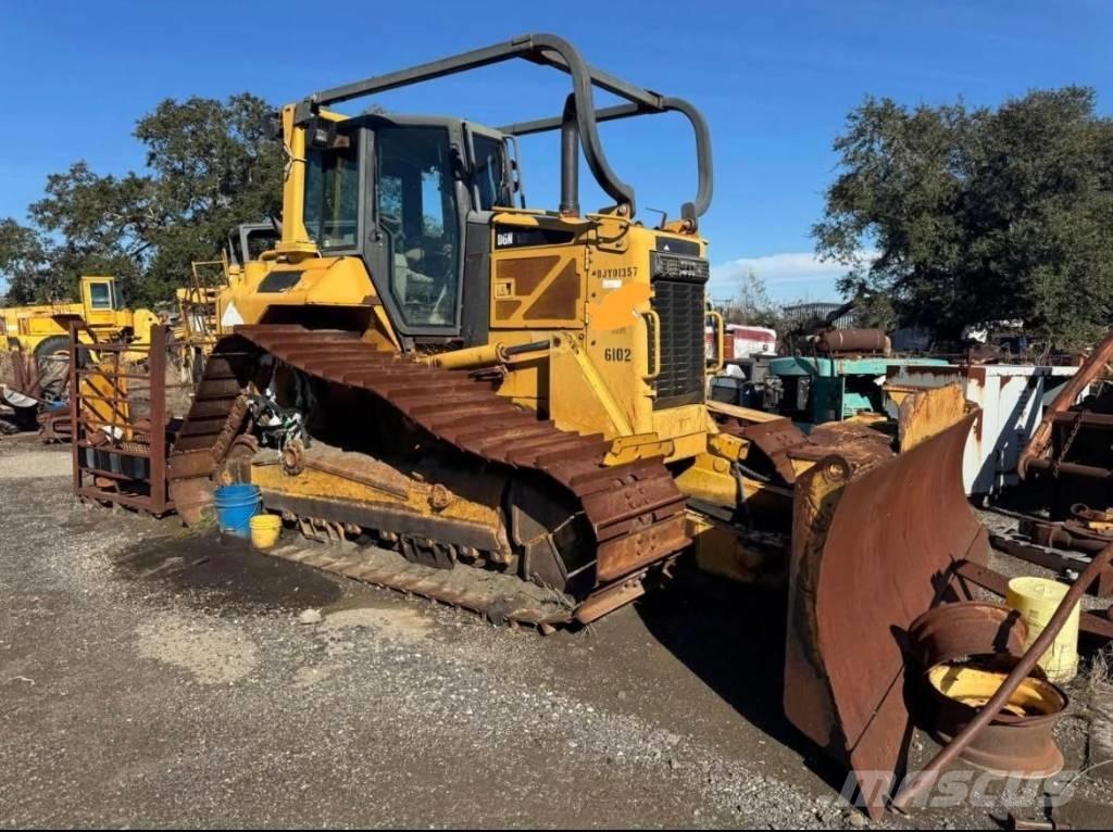 CAT D 6 M Buldozere pe senile
