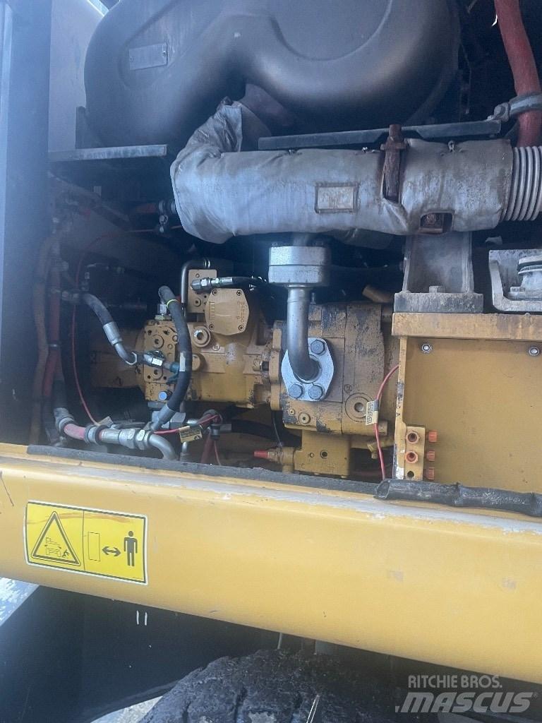 CAT Mh3022 Stivuitoare - Altele