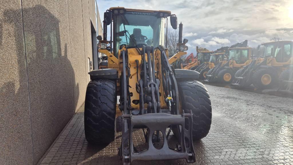 Volvo L 70 H Incarcator pe pneuri