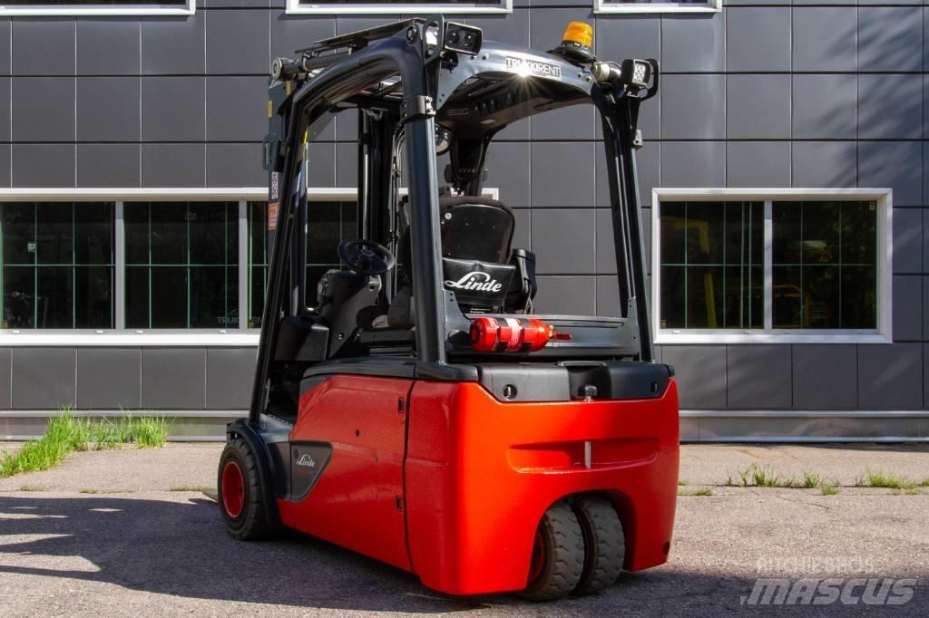 Linde E20L-02 Stivuitor electric