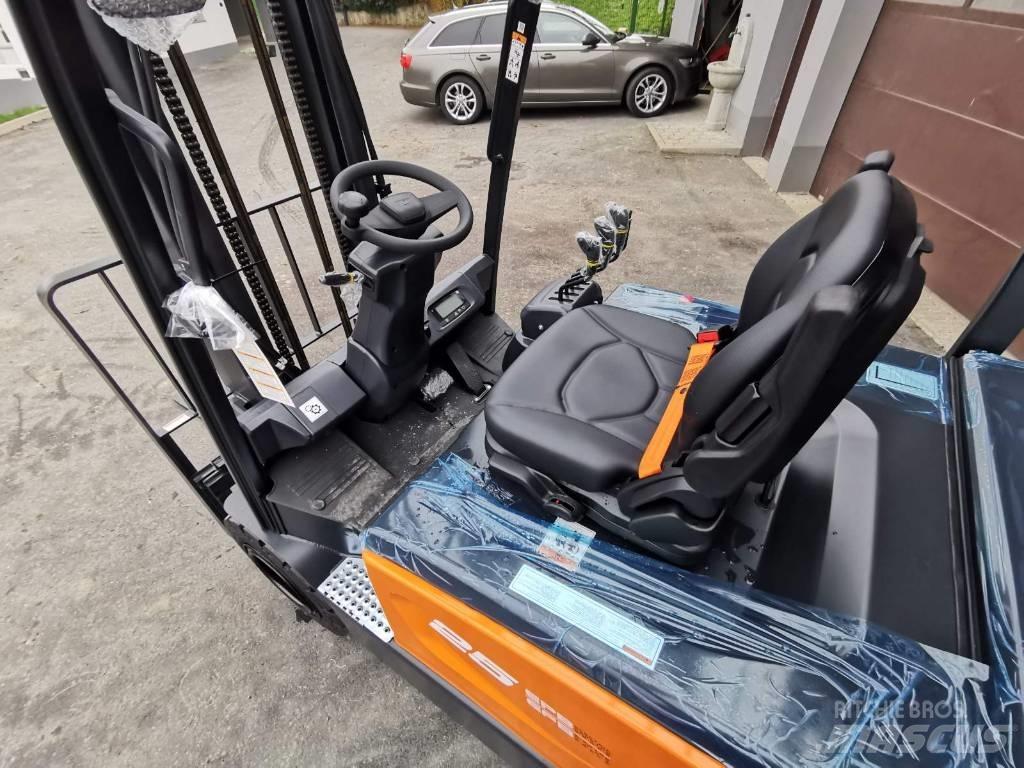 Doosan B25S-7 Stivuitor electric
