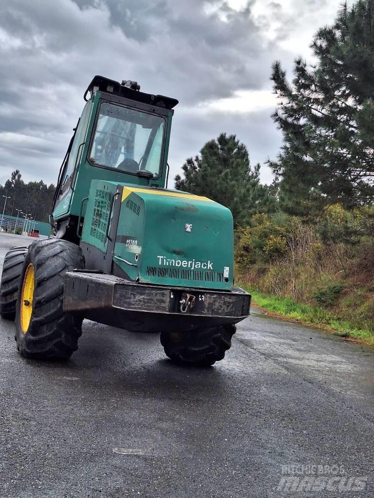 Timberjack 1270D Combine forestiere