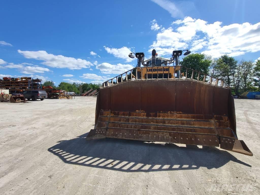 Liebherr 764 Buldozere pe senile