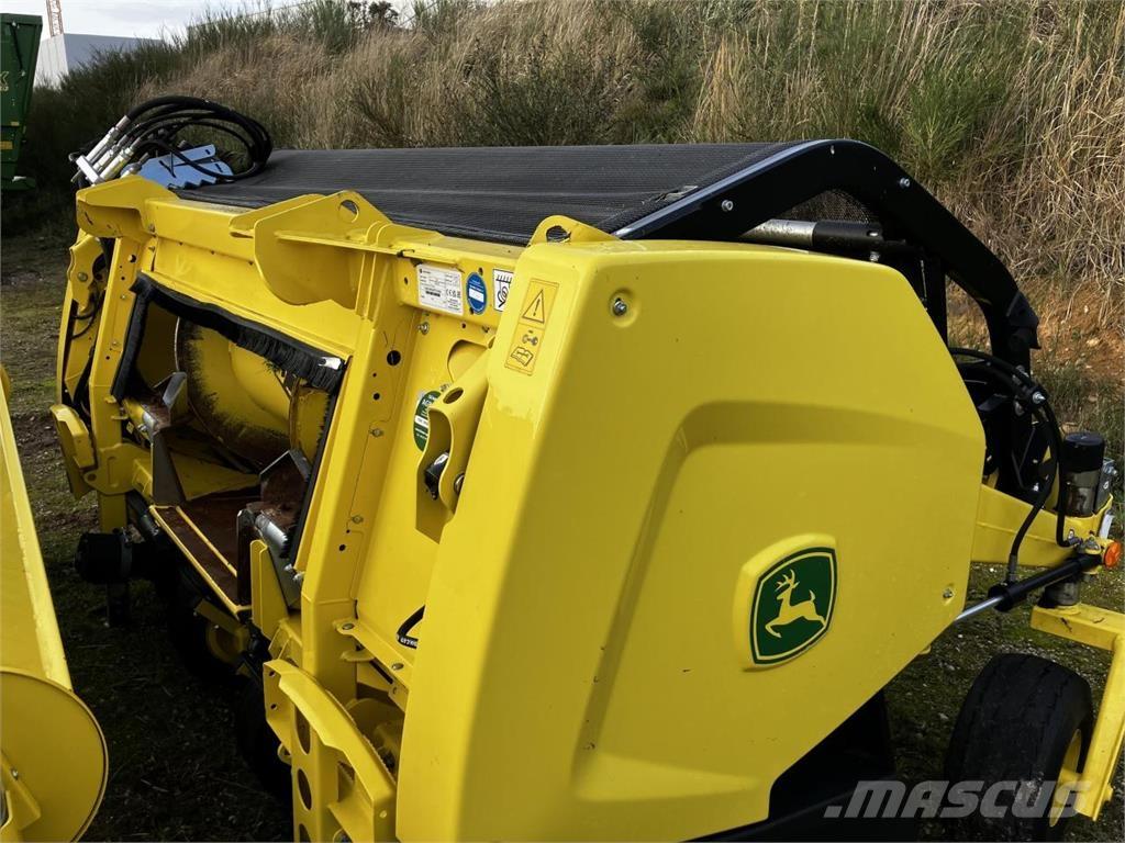 John Deere 30R Accesorii combine agricole