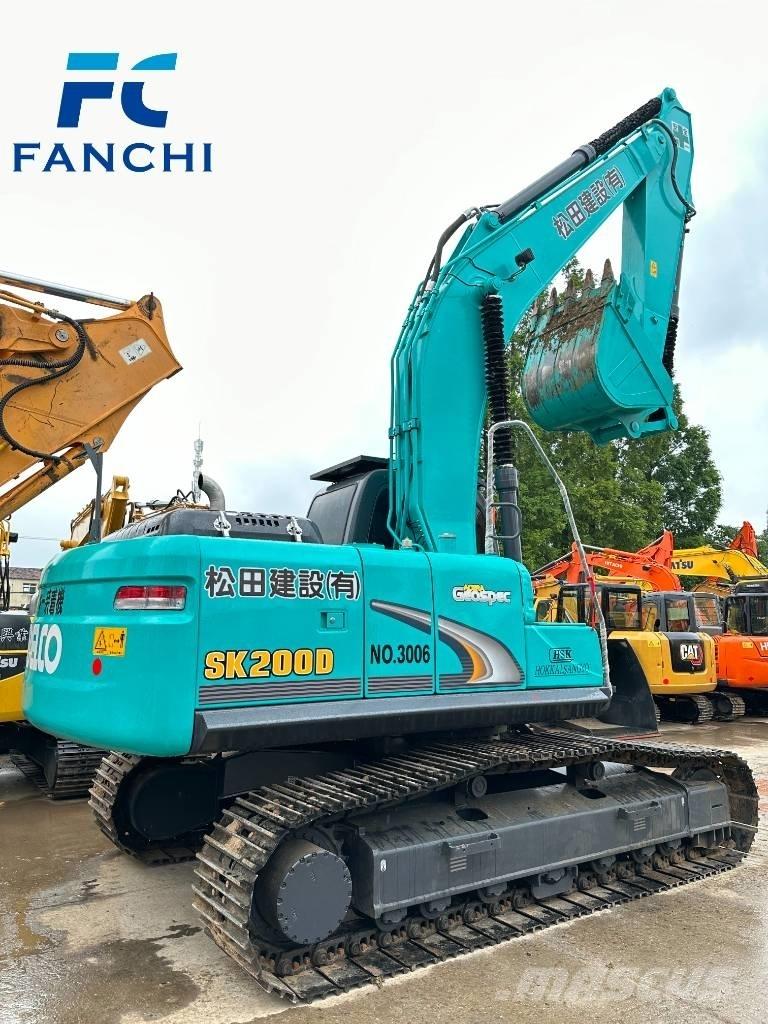 Kobelco SK 200-8 Excavatoare pe șenile
