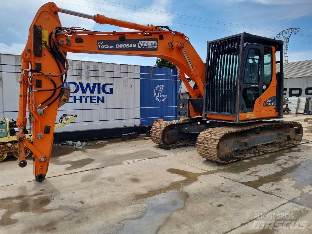 Doosan DX 140 LCR Excavatoare