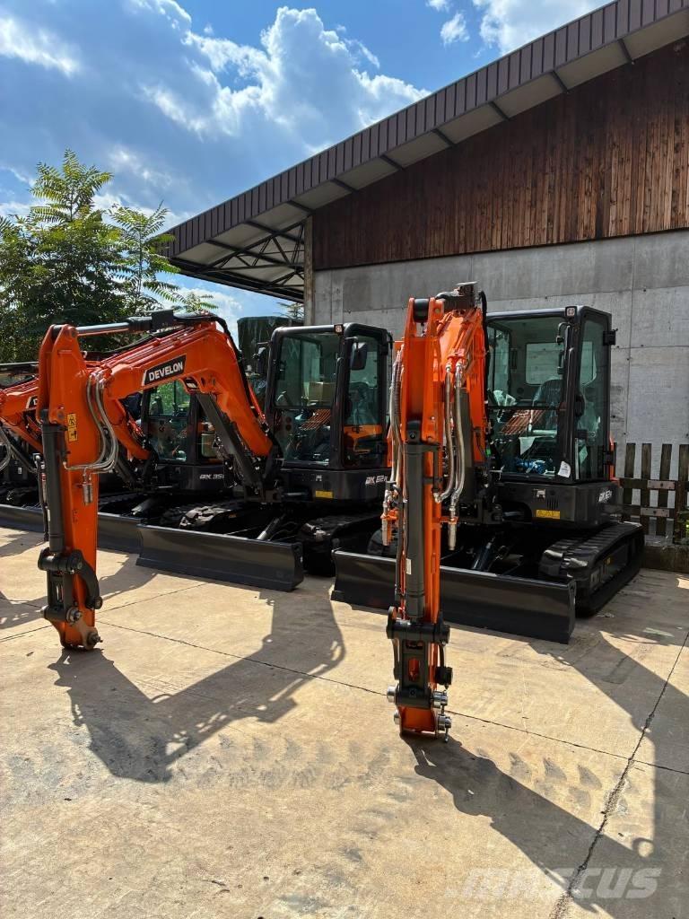 Develon DX 27 Z-7 Mini excavatoare < 7t