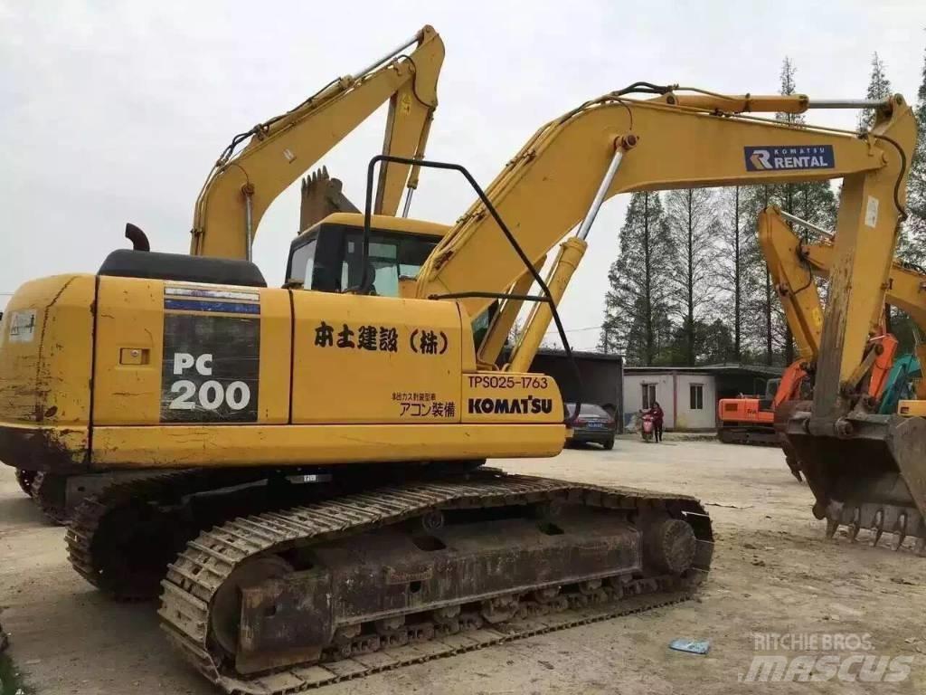 Komatsu pc200-7 Excavatoare pe șenile
