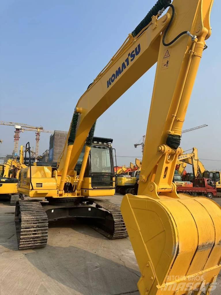 Komatsu PC 200LC Excavatoare pe șenile
